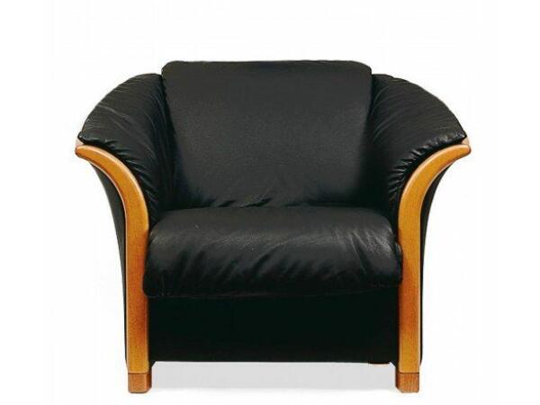 Stressless® Manhattan Chair Chairs Customizable