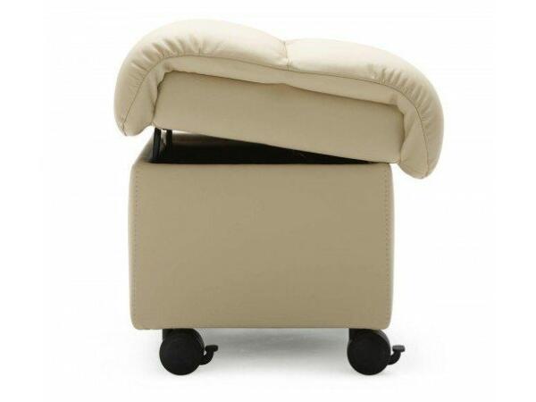 Stressless® Soft Ottoman Ottomans & Poufs Customizable 3