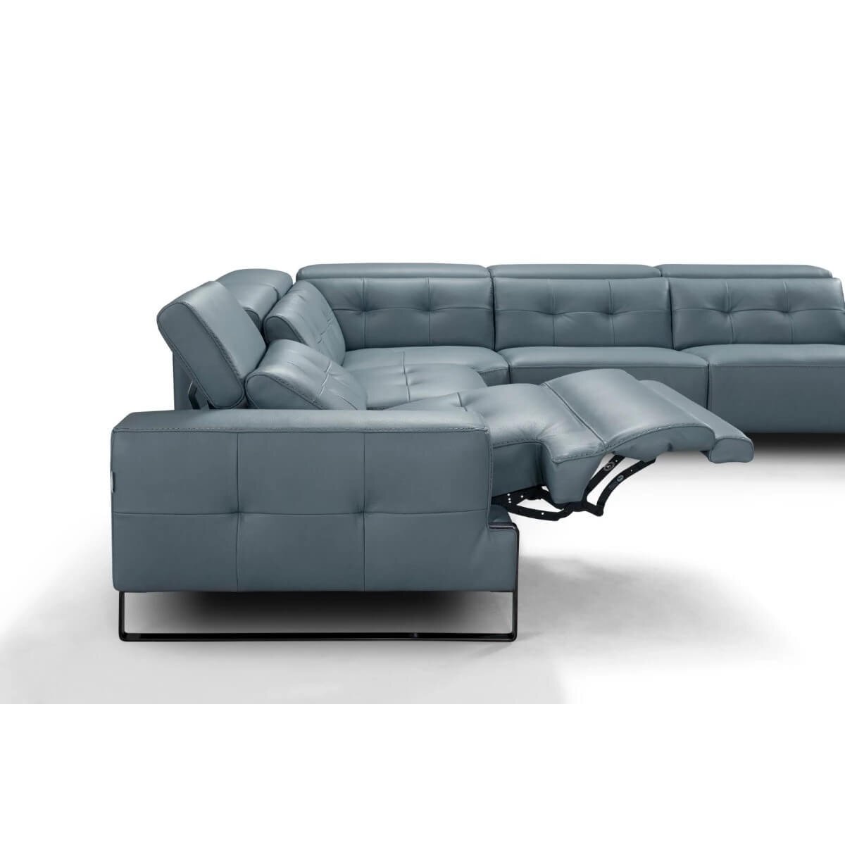 I772 Sectional Living Room Incanto 34