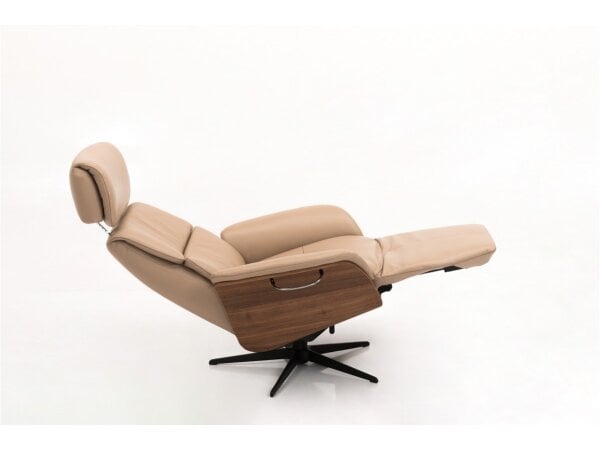 7601 Swivel Recliner Balance Living Room Hjort Knudsen 31